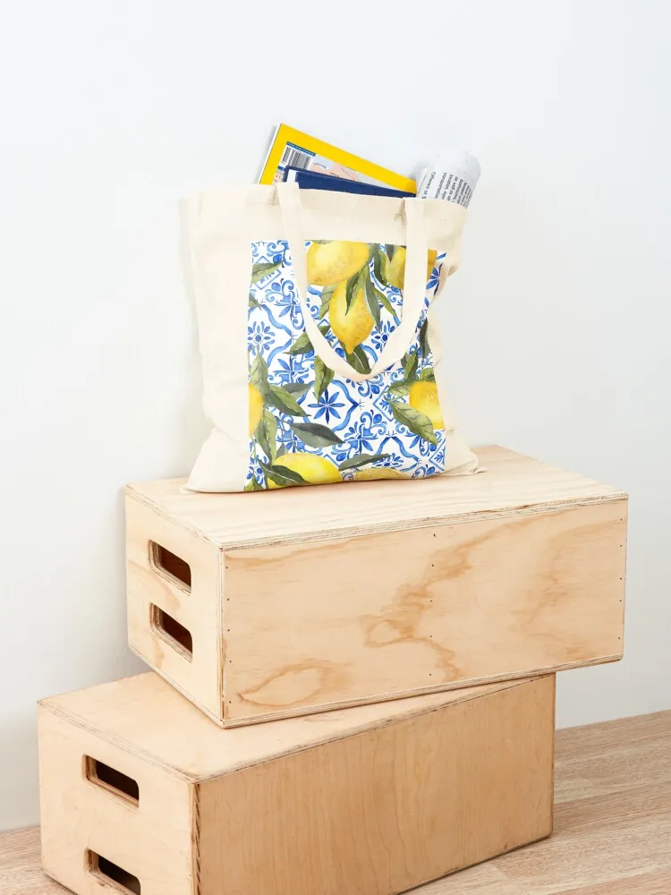 حقيبة حمل الليمون على البلاط الأزرق، حقيبة أكياس قابلة لإعادة الاستخدام للشاطئ، حقيبة قماش قابلة للطي وقابلة لإعادة الاستخدام