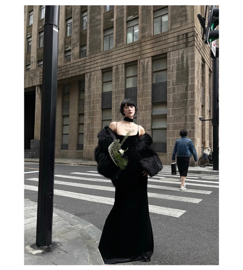 Lautaro Winter Cool Oversized Casual Soft Thick Warm Black Hariy Shaggy Faux Fur Coat Women Turn-down Collar Fluffy Jacket 2023