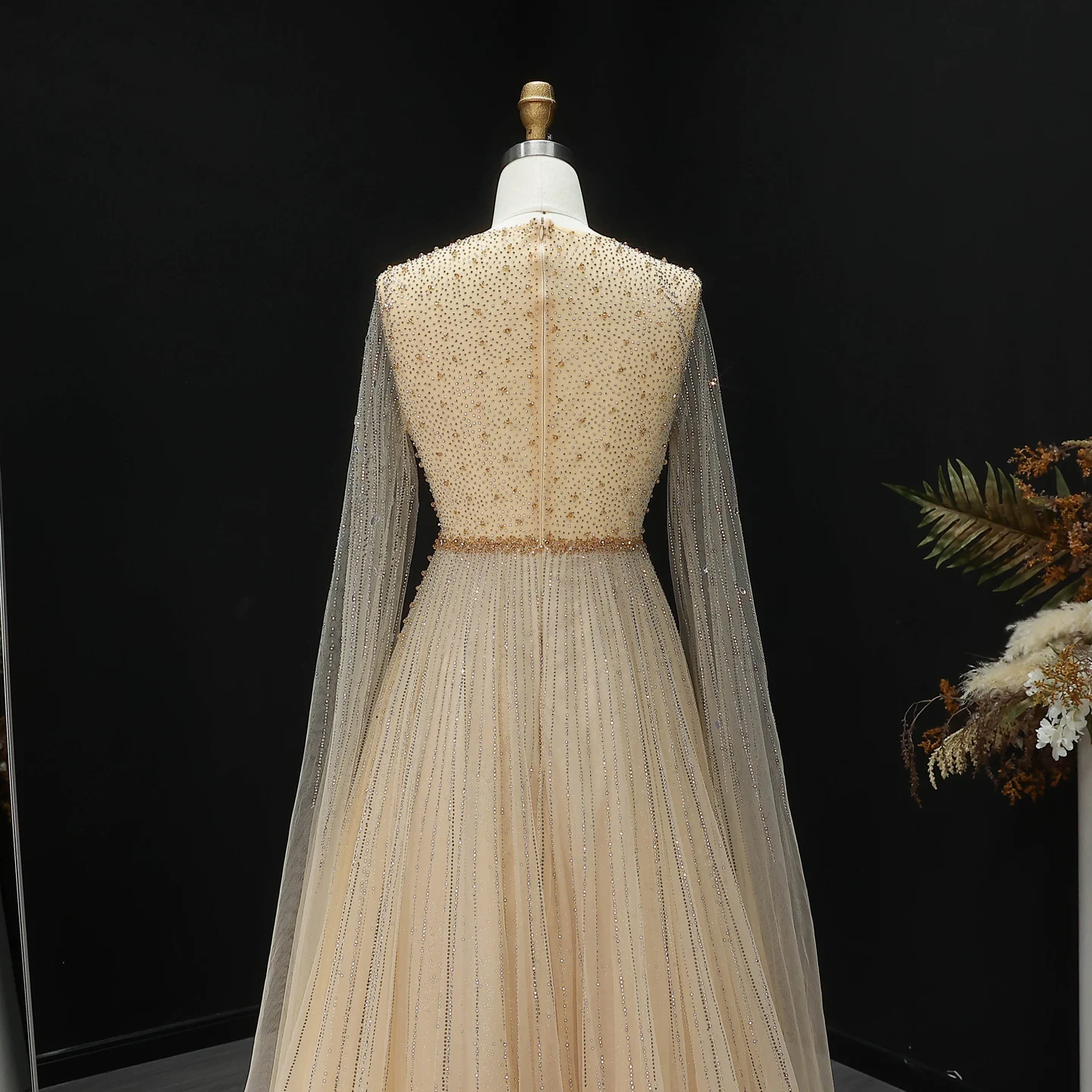 Sharon Said Luxuriöse Dubai Perlen-Kristall-Tüll-Abendkleider Elegante Cape-Ärmel Formelle Ballkleider SS054 Maßanfertigung – Detail 22