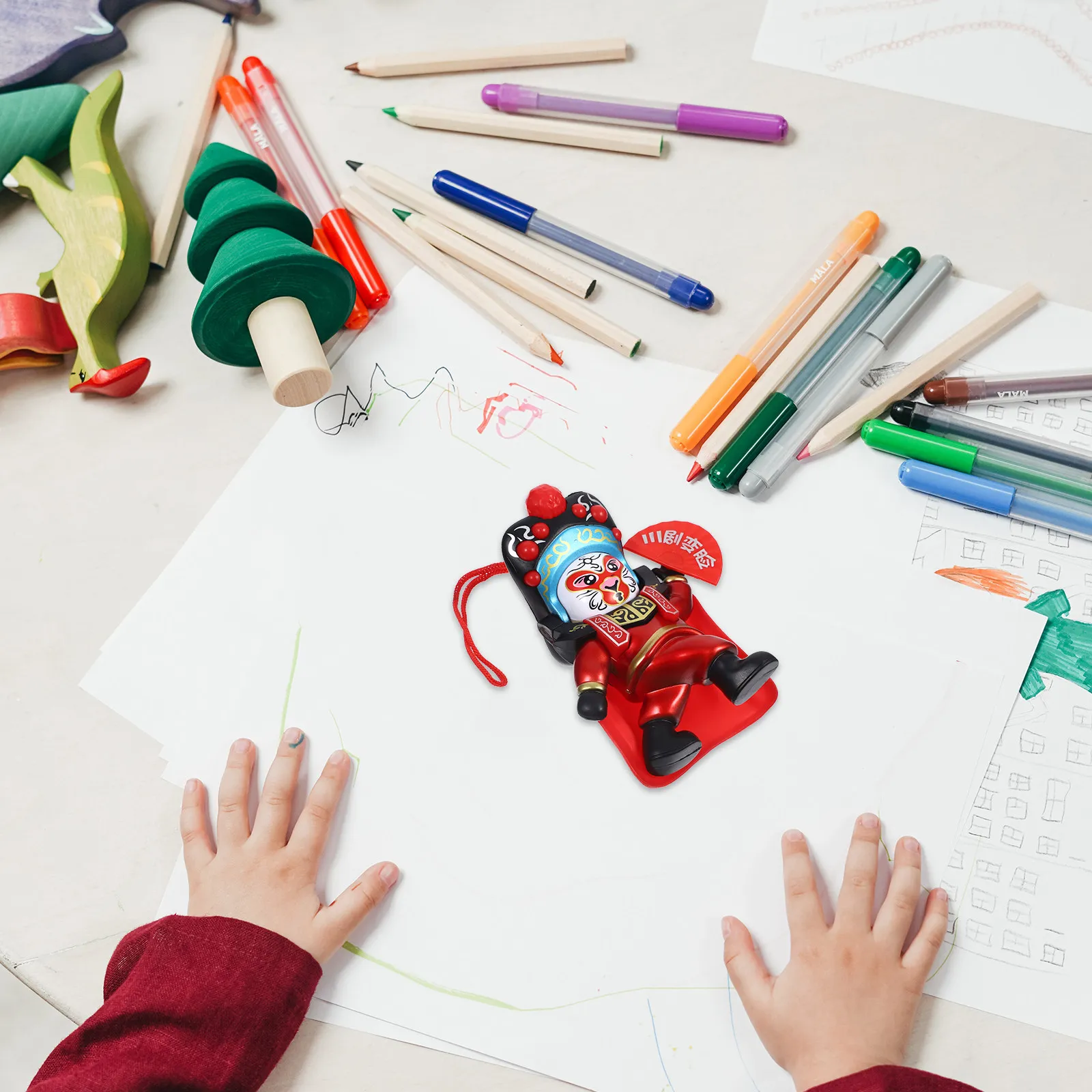 

1Pcs Peking Opera Sichuan Face Changing Character Traditional Chinese Opera Souvenir Table Decoration Chinese