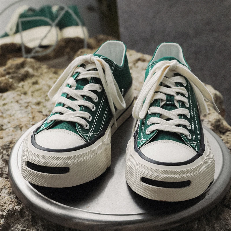 

2025 New Men's Board Shoes,sneakers,skate shoes,Casual Shoes Casual Classic Style Durable Comfortable Boost Non-Slip Anti-Odor