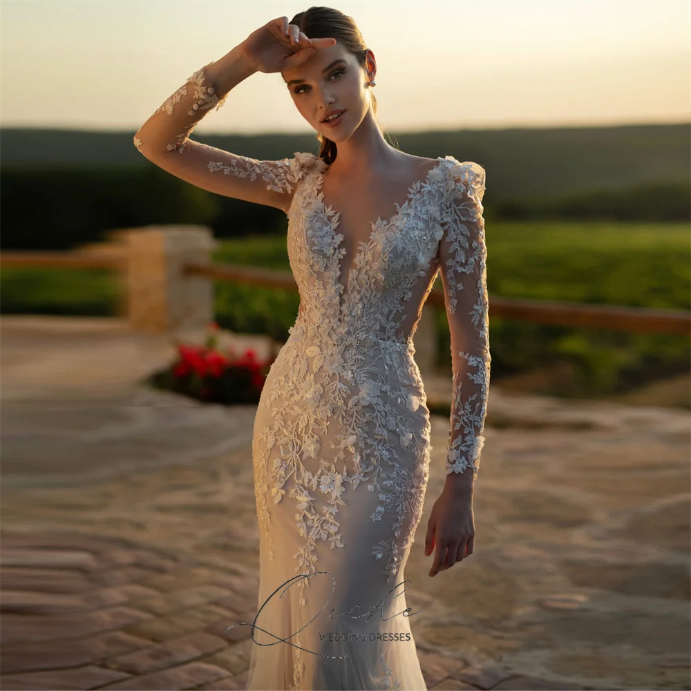 QICHE فساتين زفاف رائعة من الدانتيل بأكمام طويلة حورية البحر للنساء بأزرار على شكل حرف v الوهم الخلفي مزينة رداء De Mariée حسب الطلب