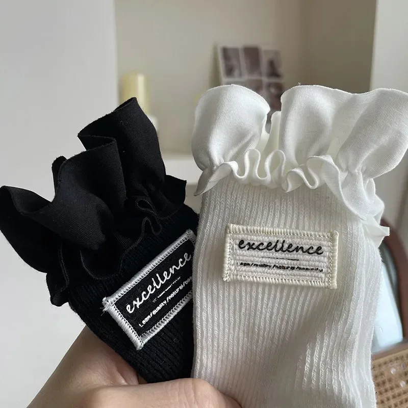 1 Pair Simplicity Ins Fashion Kids Calf Sock for Girl Black White Color Ruffle Socks for Children Soft Cotton Spring School Sock