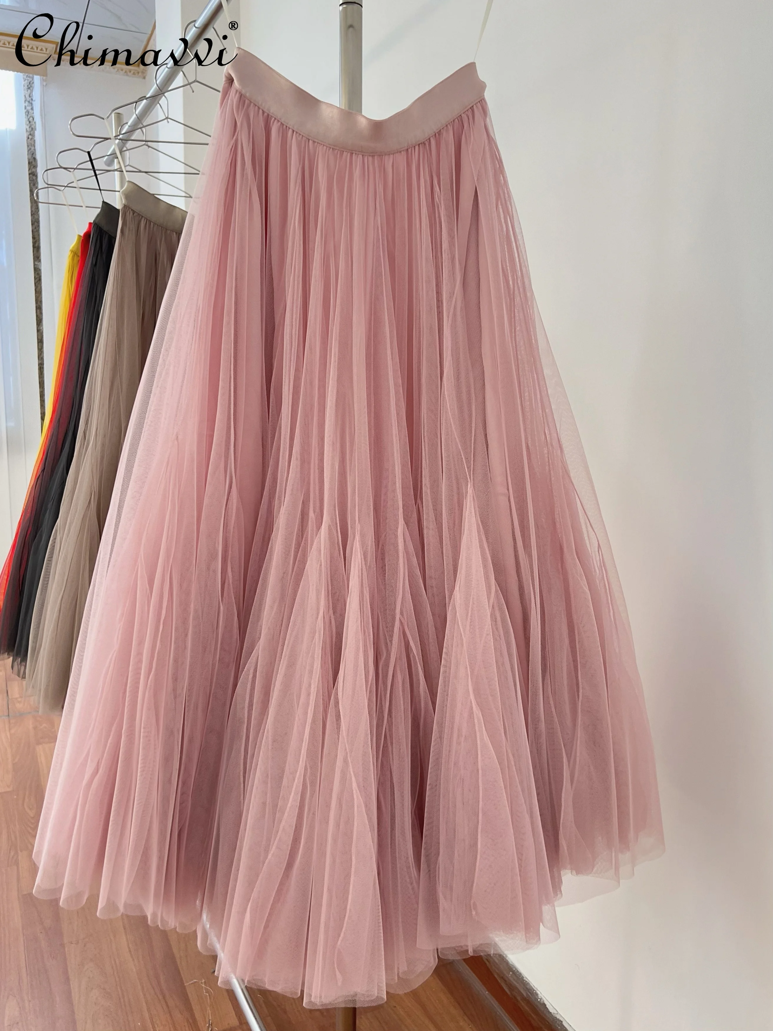 

Высококачественная модная сетчатая длинная юбка, осень 2022, супер фея, утягивающая драпированная юбка принцессы с большим подолом, пышная длинная сетчатая юбка средней длины