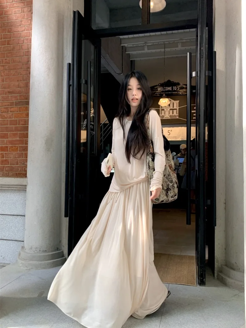 

Women's Loose Long Sleeve T-Shirt Set High Waist Skirt Two-Piece Set Autumn Casual Commute Style round Neck Drawstring