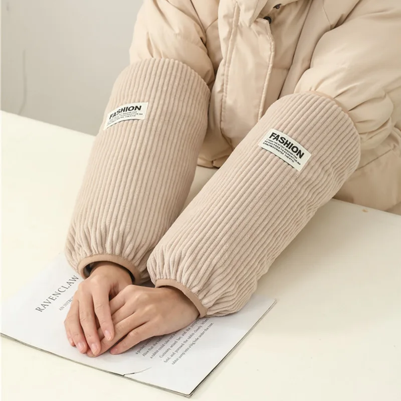 Funda de manga cálida para invierno, calentador de brazo de pana para mujer, mangas resistentes a la suciedad, protección para chaqueta de plumón para estudiantes