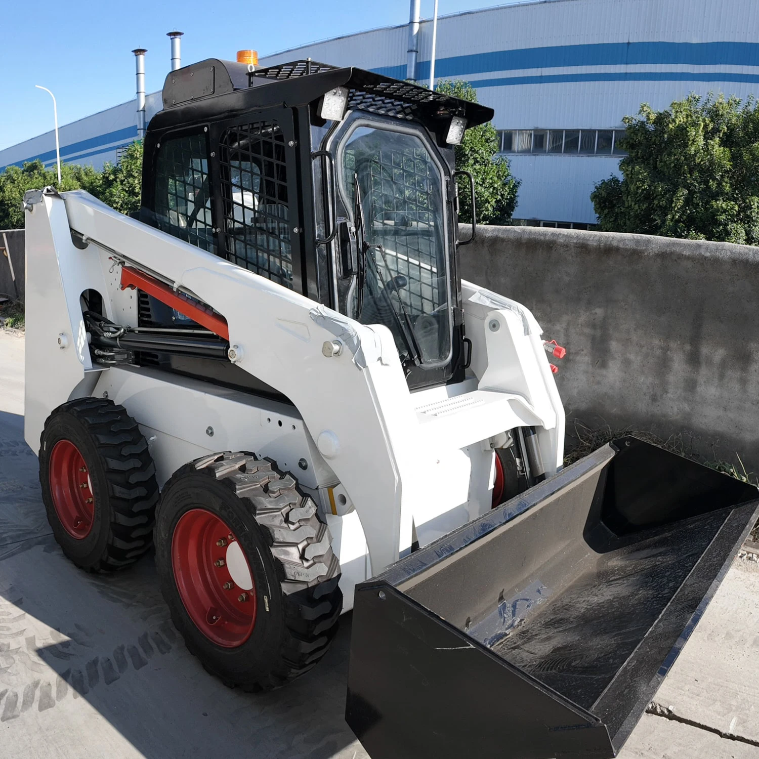 لودر صغير مدمج عالي الأداء معت - مراجعة Wheel Loader وسعره