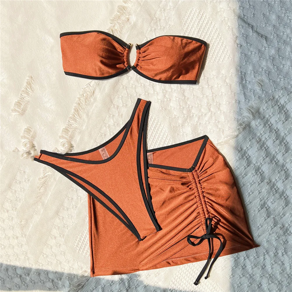 البني لامعة العصابة ملابس النساء 2025 3 قطعة مجموعة البكيني مثير المايوه التستر التنانير حلقة معدنية ثوب السباحة البيكينيات فام