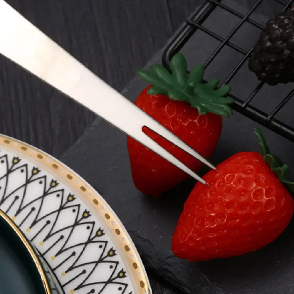 Fruit Fork Cake Fork Spoon Dessert Fruit Fork Fruit Cake Fork Spoon Multifunction Stainless Steel 12*1cm Cakes 1PC