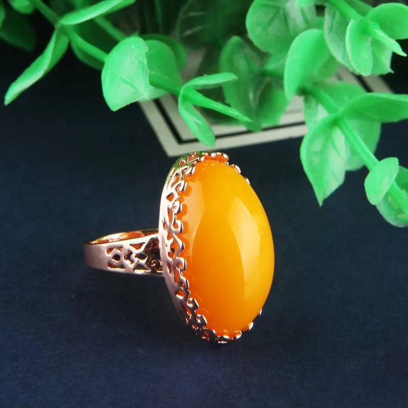 New ring for men women, silver plated 18k gold, inlaid with adjustable size chicken oil yellow blood amber and ol