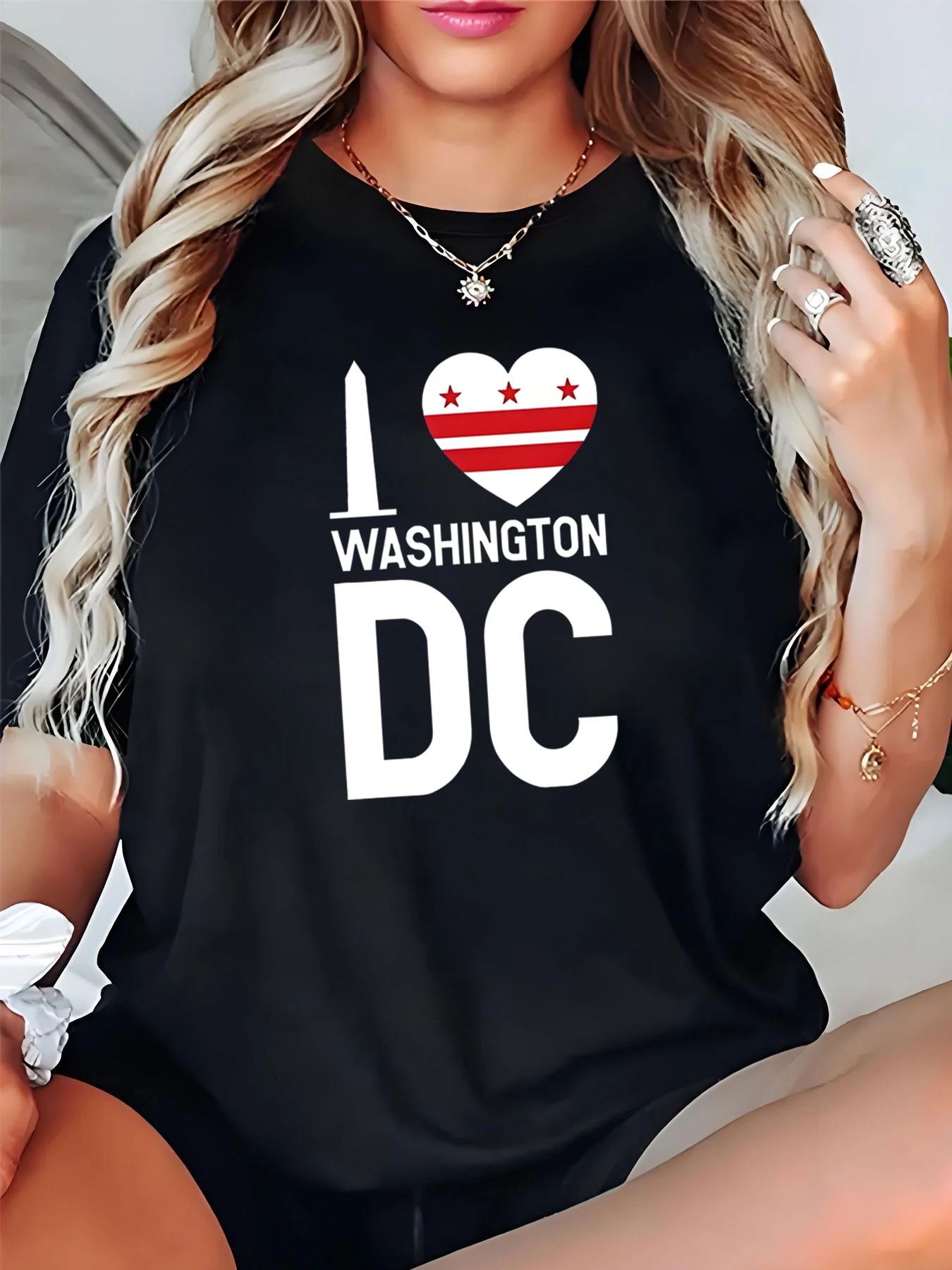 

Женская футболка с принтом флага в виде сердца «Я люблю Вашингтон» на День независимости для повседневной одежды и путешествий