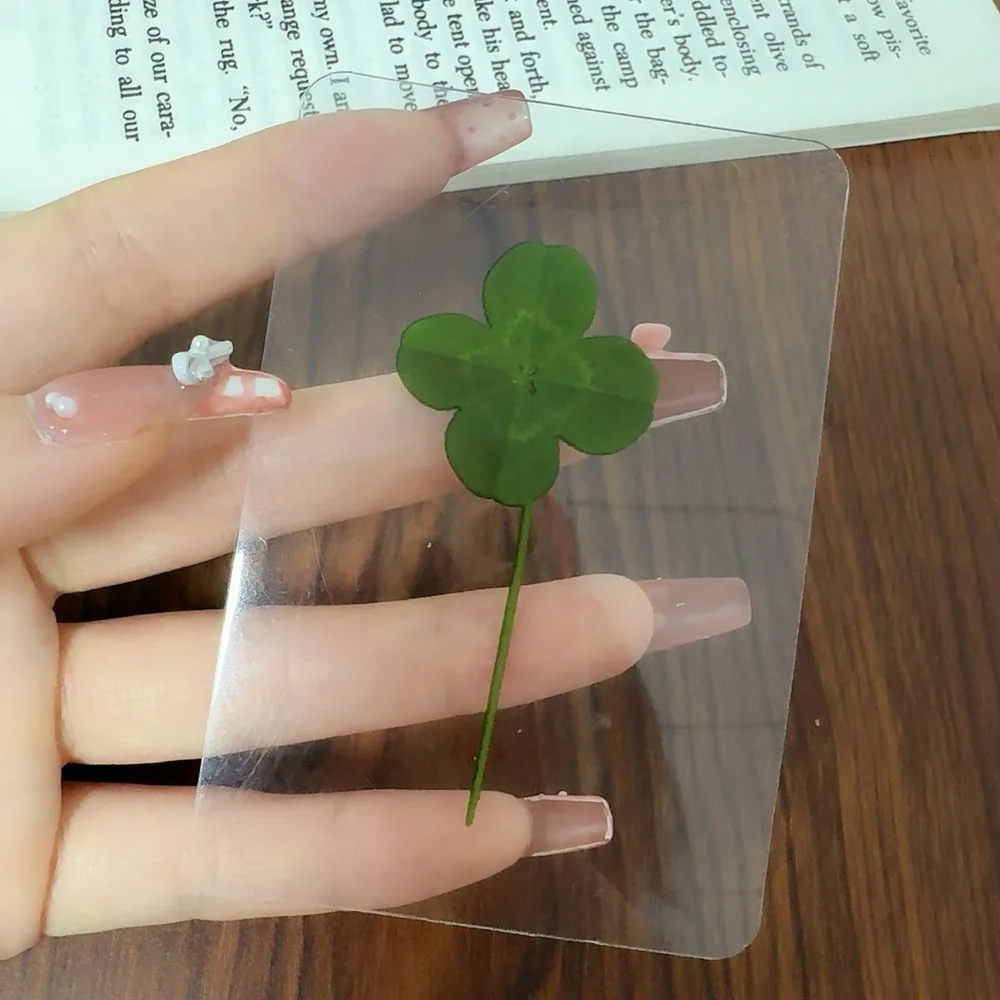 20-1Pcs Lucky Four-Leaf Clover Postcards Transparent Wishing Cards Ideal for Bookmarks Decorations Holiday Gifts for Best Friend