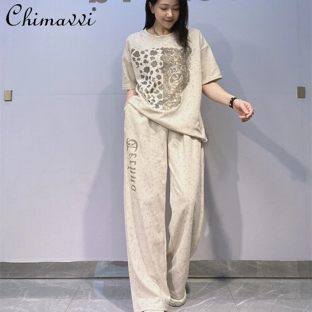 

Fashion Oversized Women's Outfit Heavy Rhinestone Round-neck Short-sleeve Top Pants Two-piece Set Women Summer Sweet Cool 2pcs