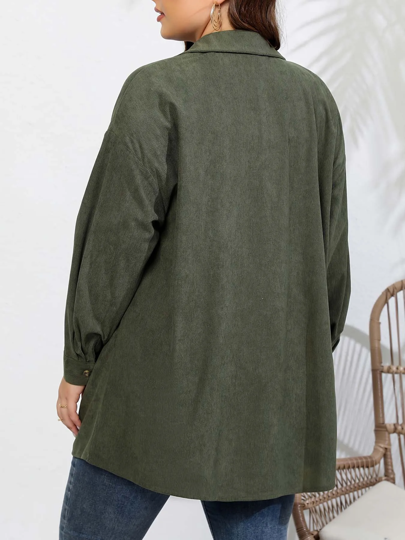 Women's Plus-Size Corduroy Long-Sleeve V-Neck Button-Down Shirt/Casual Jacket Top