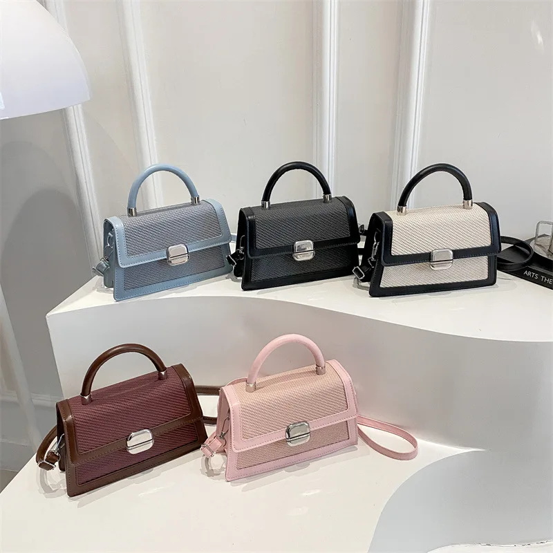 2025 primavera ed estate nuova borsa quadrata dal design di nicchia borsa a tracolla da donna alla moda e alla moda