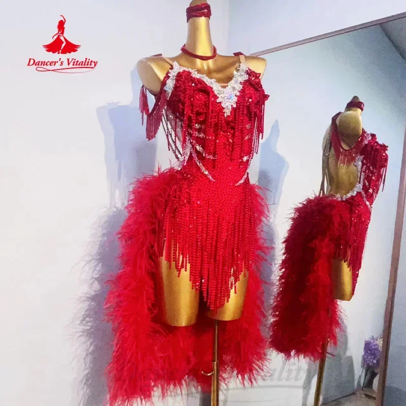 การแข่งขันเต้นรําละตินการปรับแต่งอาวุโส AB หิน Feather Tassels ชุดเด็กผู้ใหญ่ Chacha เครื่องแต่งกายประสิทธิภาพ