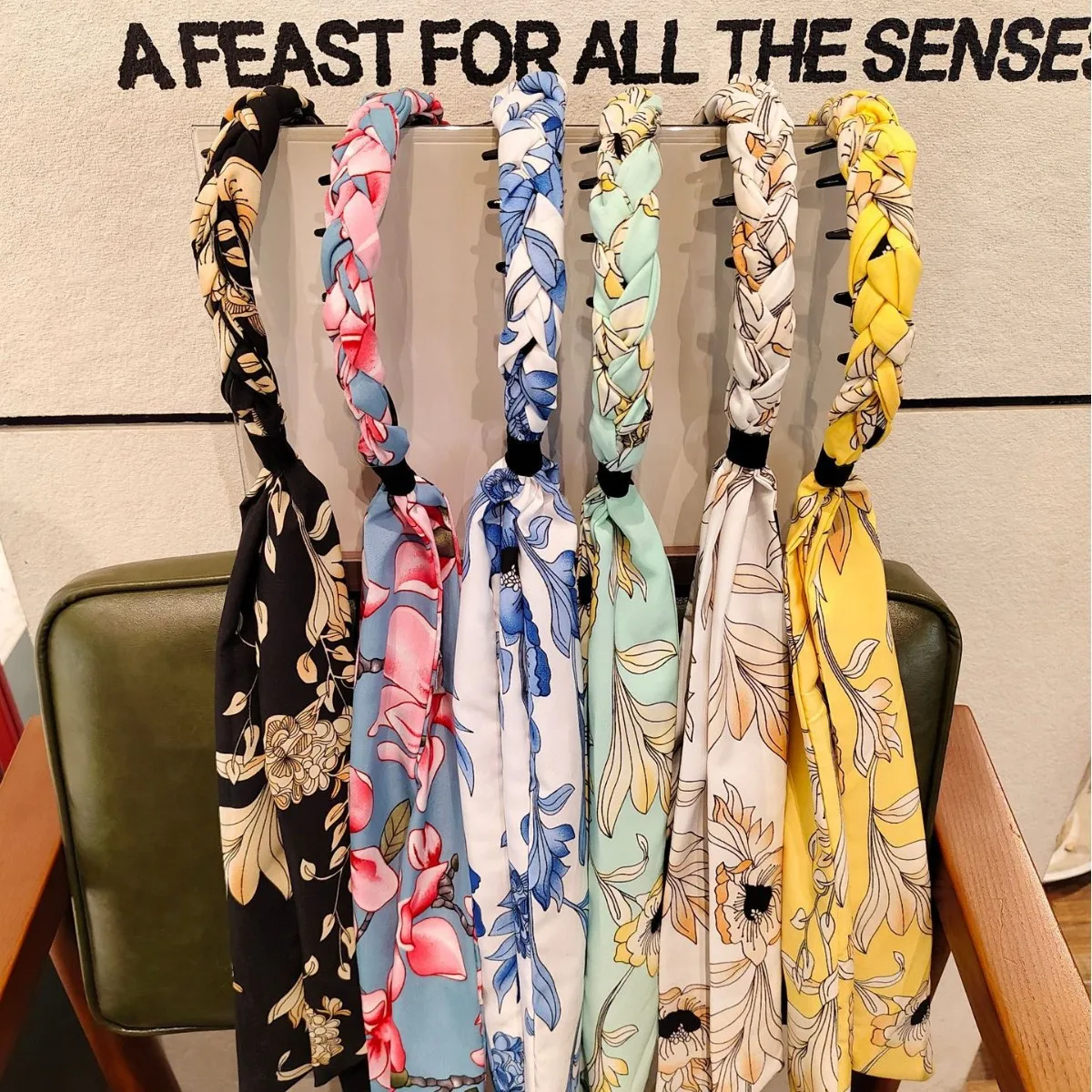 New Fashion Printed Silk Scarf Hair Tie Headband - Versatile Braiding Hair Accessory for Women