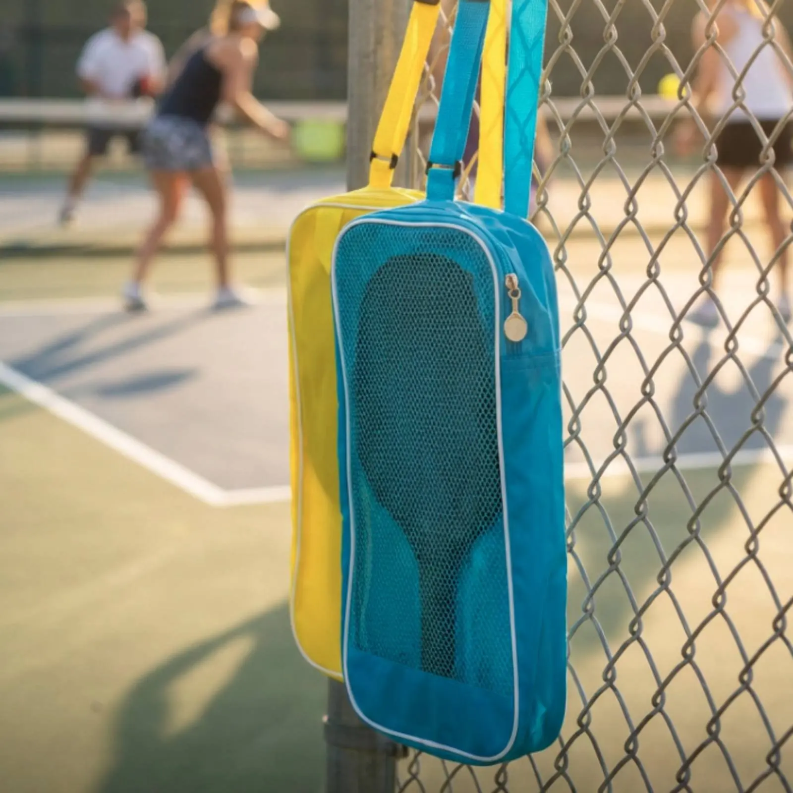 

Pickleball Paddle Bag Lightweight Pickleball Equipment Bag Fence Hook Waterproof