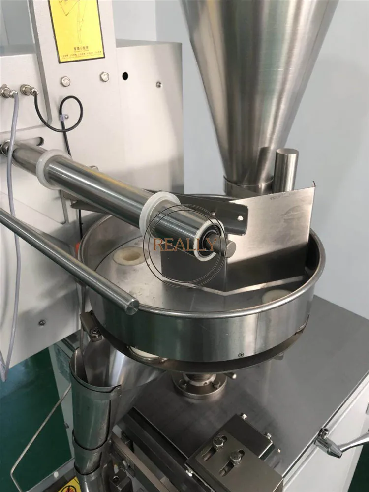 Máquina automática de embalaje de Material de partículas de grano, sellado de aperitivos, alimentos, semillas y partículas de grano, 4 lados, compatible con personalización