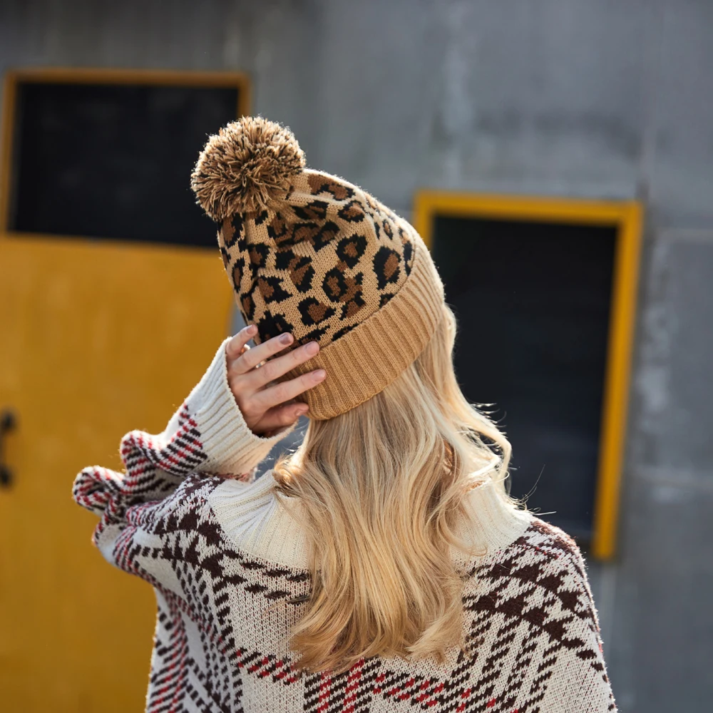 4 Color Knitted Leopard Beanies Skully Trendy Warm with Pompom Fur Pom Pom Print Winter Hat For Women Fashion Gift