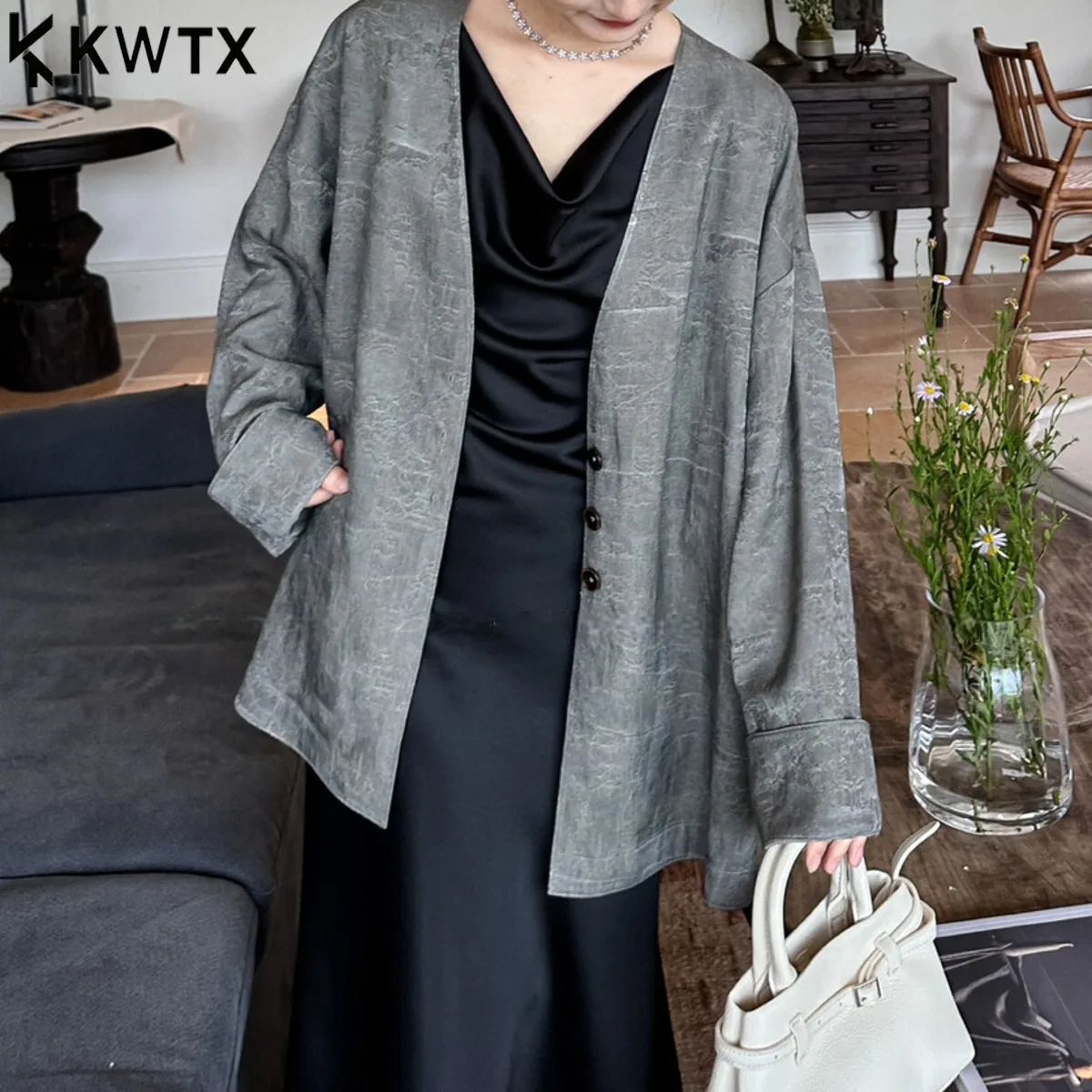 

KWTX Printed Linen Jacket V-Neck Jacquard Single Breasted Luxury Slim Fit Elegant Chic Casual Comfortable Spring Summer 2025