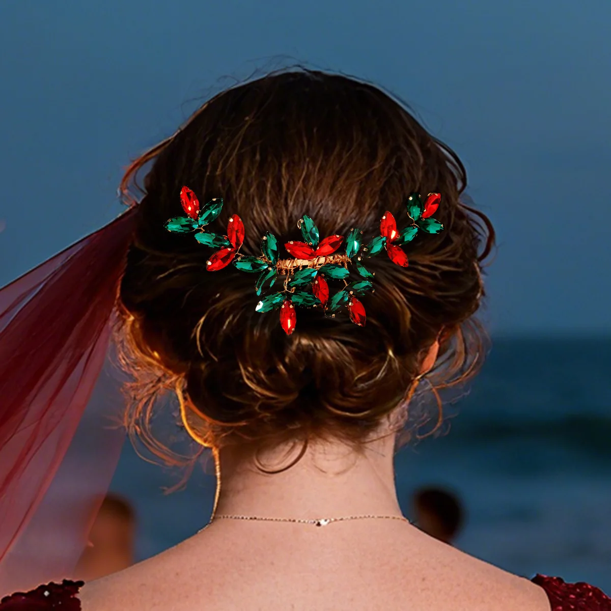 Peigne à cheveux de noël en cristal pour femmes, pince à cheveux en alliage avec strass rouges et verts, accessoires pour cheveux de fête, couvre-chef