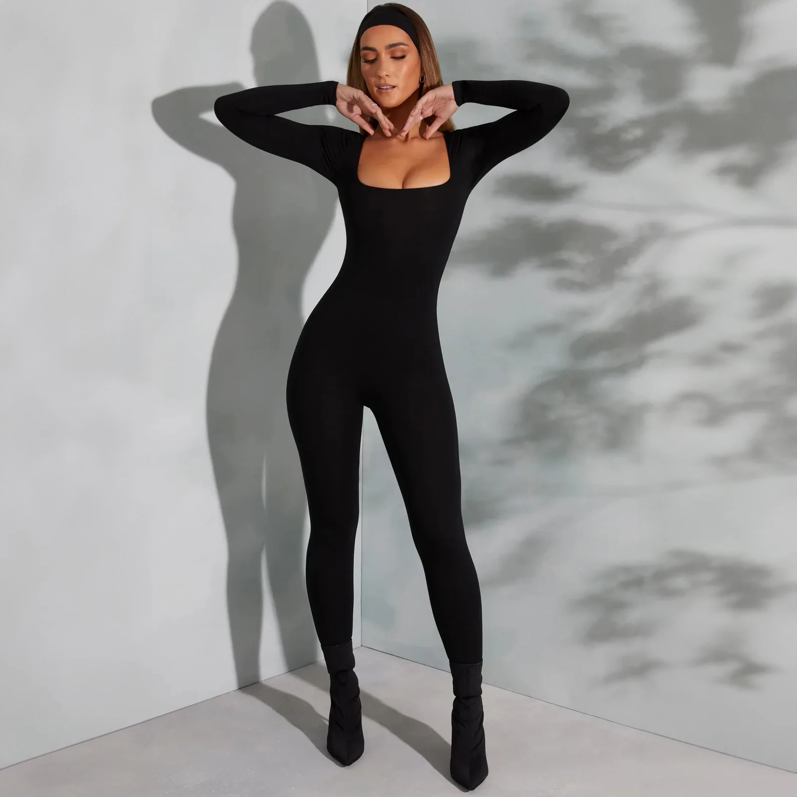 2025 Fashion New Style Casual Elegant Solid Color Sexy Long Sleeve Tight Waist Waist And Butt Lifting Square Neck Jumpsuit