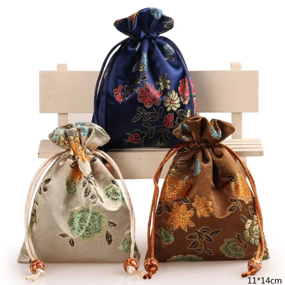 Floral Embroidery Flower Drawstring Bag Chinese Style Coin Purse Jewelry Packing Bag Hanfu Wrist Bag Candy Bag Small Wallet