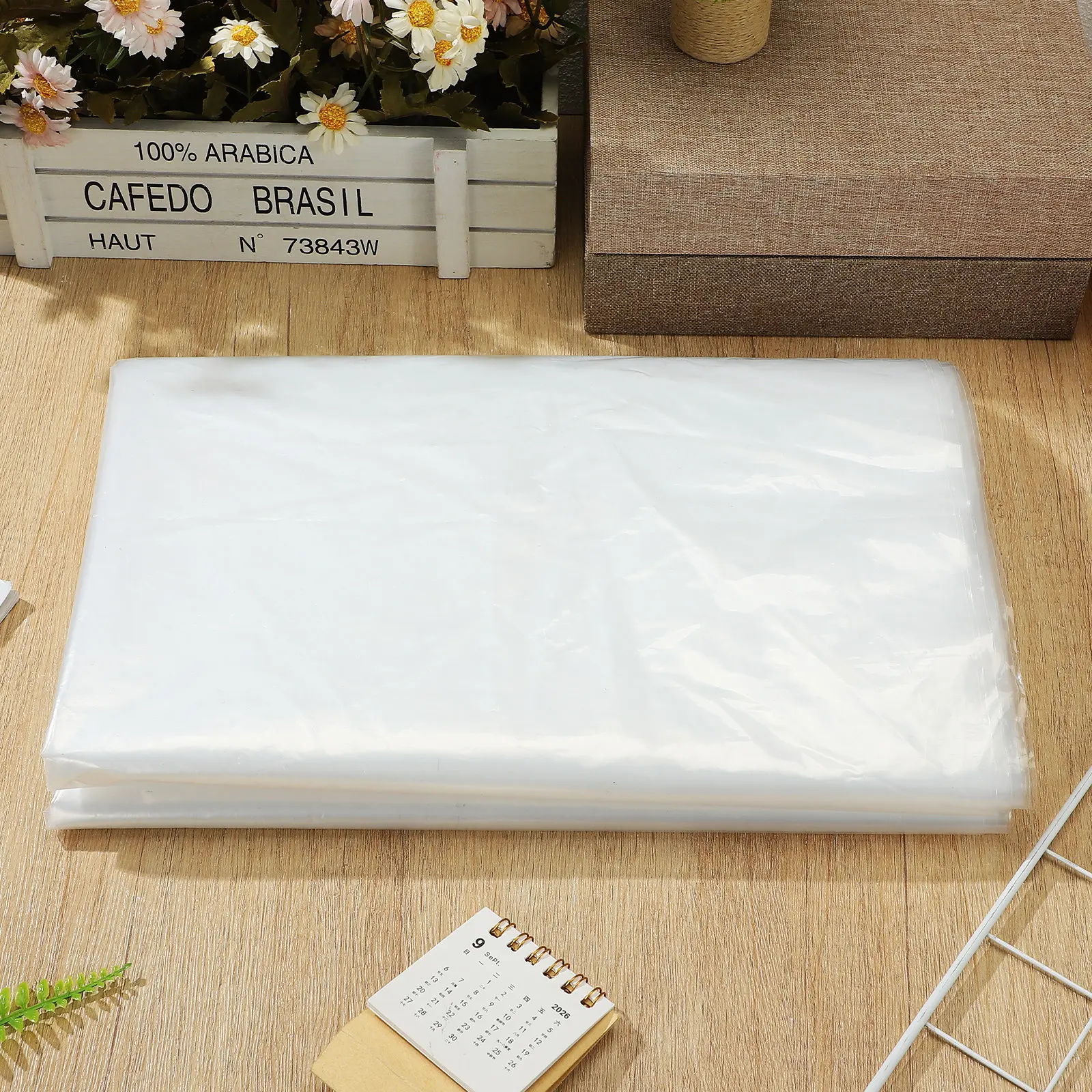 capa-protetora-de-sofa-de-plastico-transparente-impermeavel-grande-para-moveis-armazenamento-e-protecao-contra-poeira-360x135cm