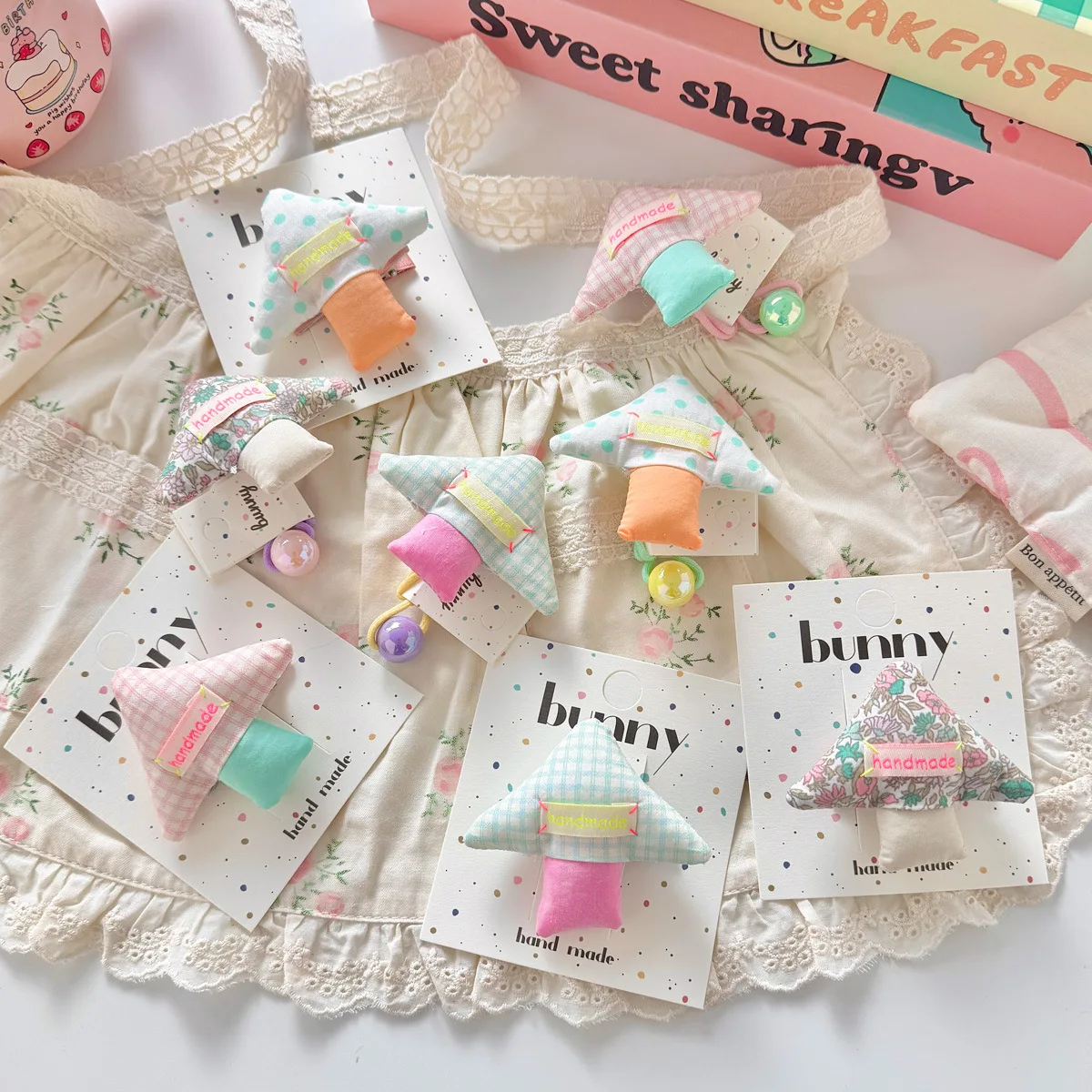 fun-plaid-floral-mushroom-children's-hairpin-cute-filling-girl-fabric-hair-band-girls-headband-hairpin-hair-accessories