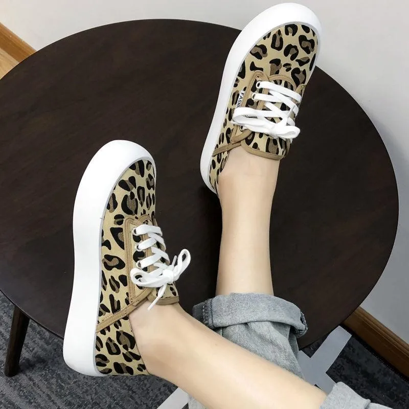 Scarpe da ginnastica da donna 2023 Fashion Platform Designer Canvas Leopard Casual New Thick Sole Flock Summer Leisure PVC Basic Solid C