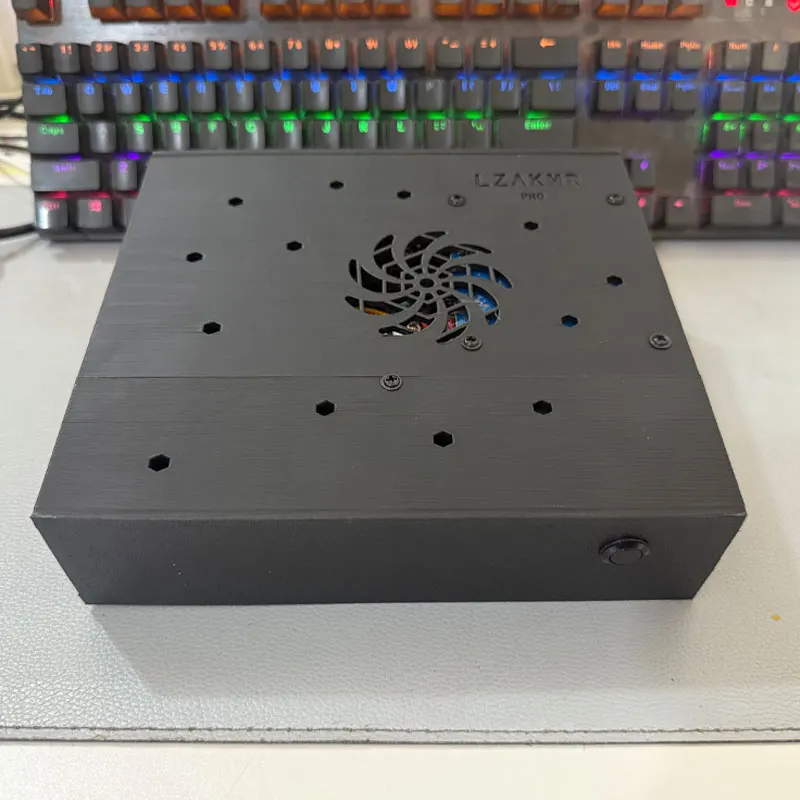 Super Konsola X8 PRO Retro Konsola do Gier Wideo 4G DDR3 z 1T HDD 70000+ Gier Plug and Play dla PS2/PSP/SS/DC/N64 do Odtwarzania na TV