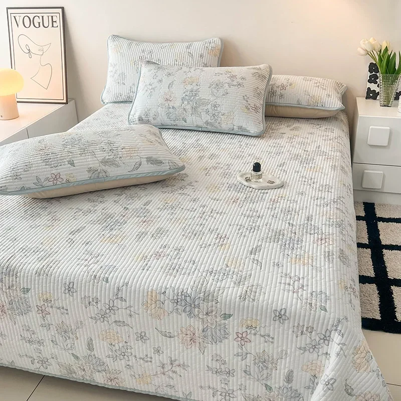 

Summer silky cool 100 double-sided Lyocell Tencel bed cover three-piece tatami quilted thickened kang cover