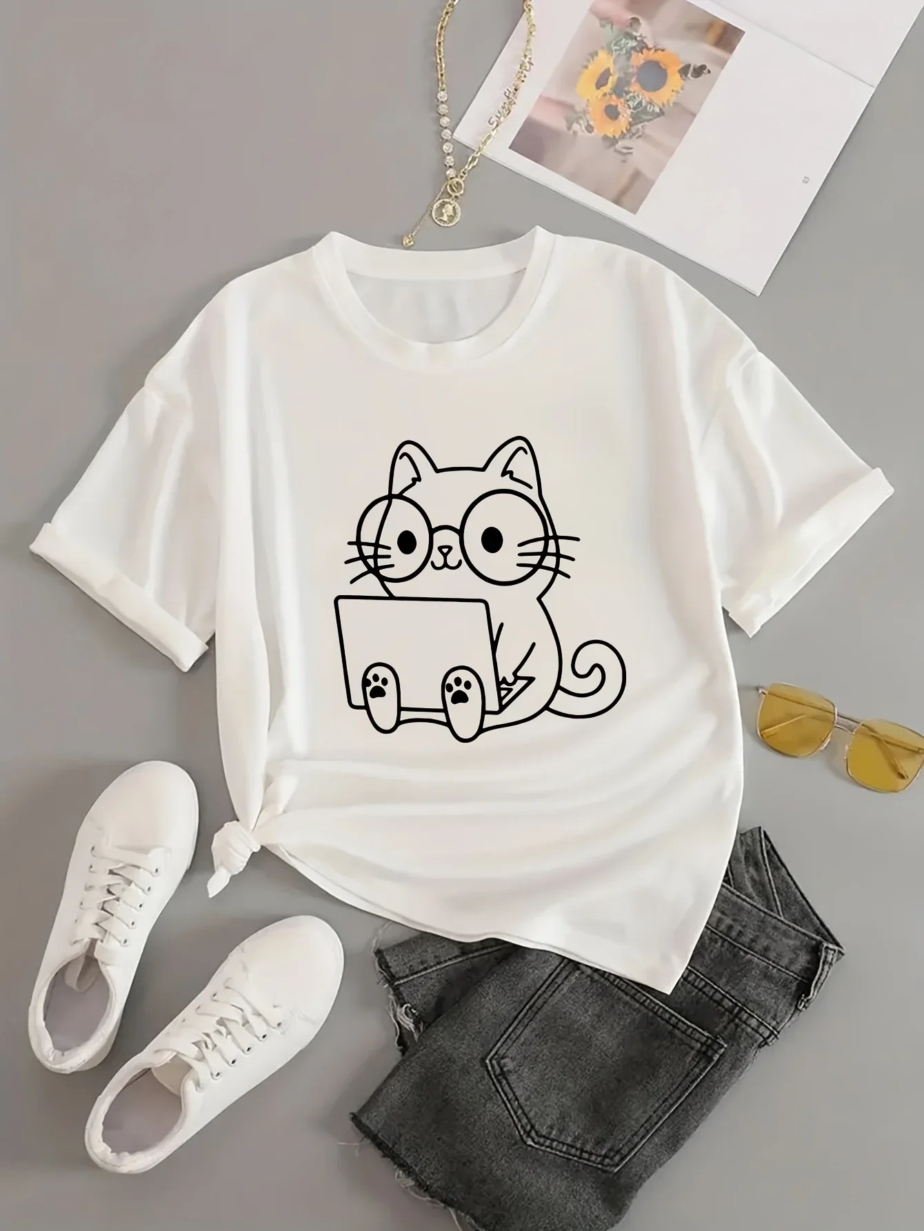 Women's Casual Sports T-shirt Top, Cute Laptop Cat Print Stretchy Round Neck Breathable Fabric Short Sleeve Fitness Tee Top