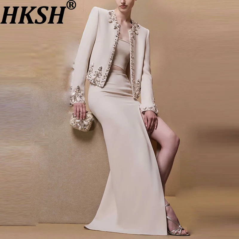 

HKSH Осенний новый женский комплект из двух предметов, тяжелое пальто с бисером и бриллиантами, юбка с разрезом, элегантная модная офисная женская модная шикарная HK11351