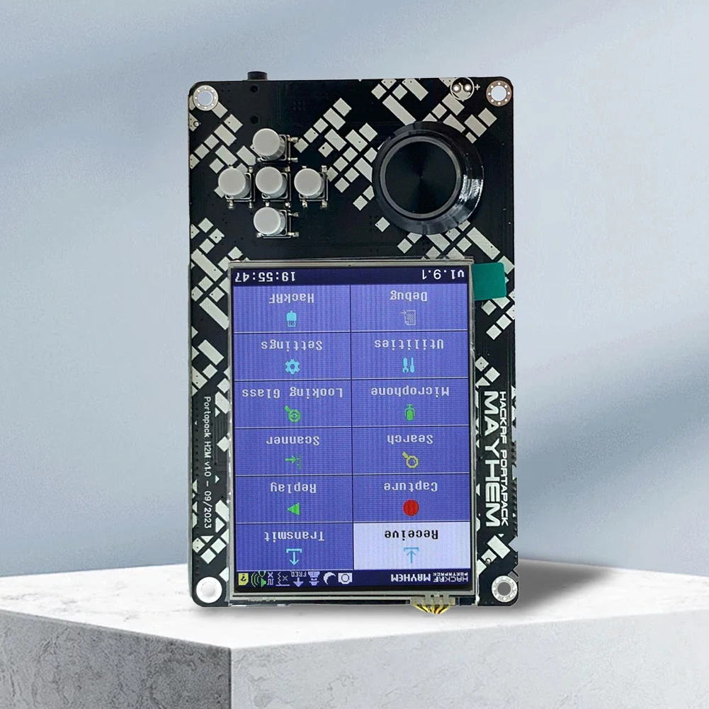 PortaPack H2M Signature Edition For HackRF One R9 V1.9.1 SDR Radio MAX2839 Portable Radio Receiver 10.00MHZ TCXO 3.2inch Screen