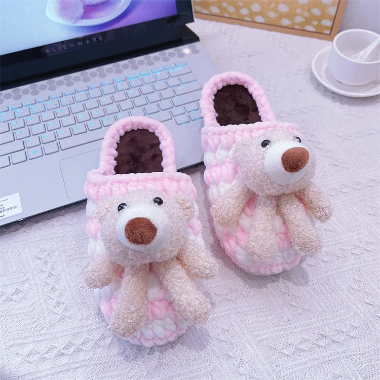 DIY Popsicle Wool Crochet Christmas Cartoon Animals Unisex Winter Home Warm Slippers Full Set of Homemade Material Package.