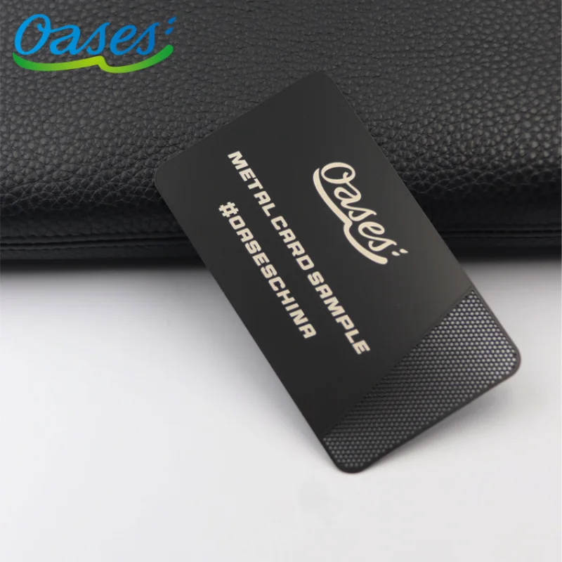 piecesGood Quality Personalized Customized Metal Crafts Plated NamePlate Matt Black Metal Business CardCustom