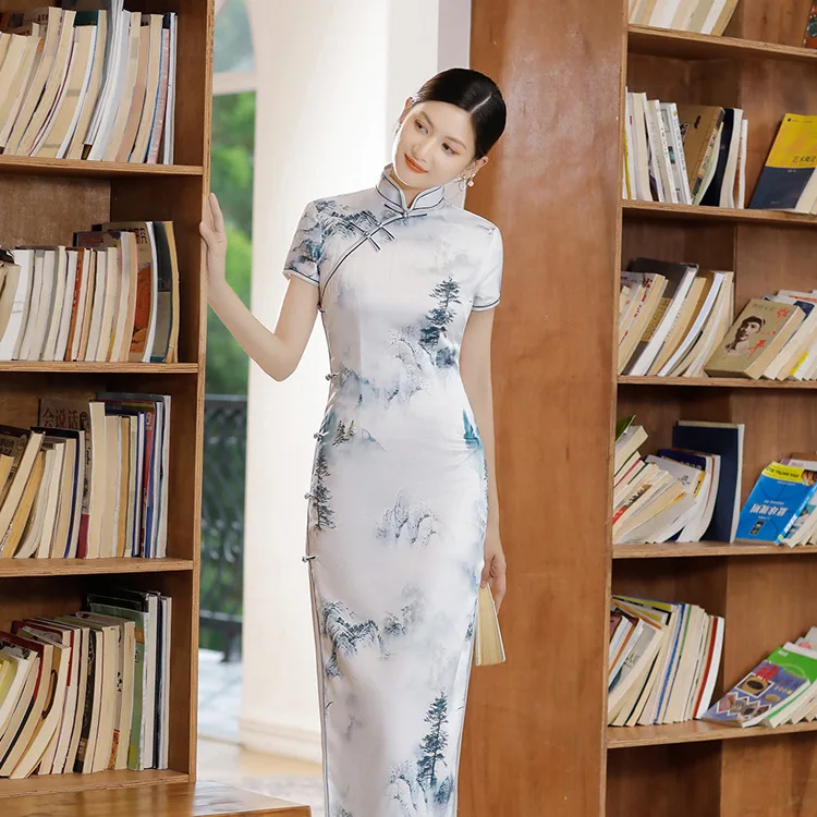 แขนสั้น Qipao หญิงพิมพ์ดอกไม้ซาตินชุดราตรีจีนแบบดั้งเดิม Vintage สูงแยกยาว Cheongsam Vestidso