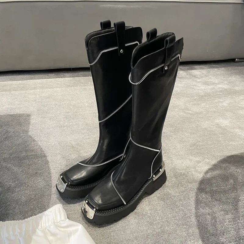 Handsome Leather Women Knee-High Knight Boots New Winter Metal Decoration Classic Sexy Comfortable Motorcycle Boots Envío Gratis