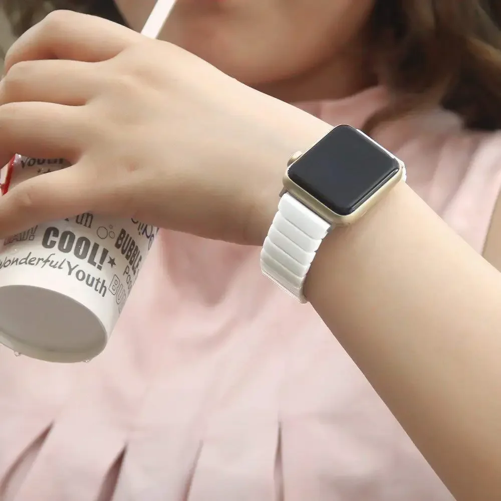 Ceramic Strap for Apple Watch Ultra 2 10 9 8 7 6 5 4 SE Band Bracelet Metal for IWatch 42mm 49mm 46mm 45mm 44mm 40mm 41mm 38mm