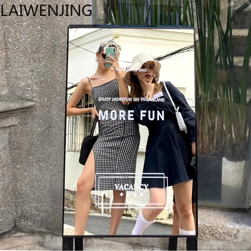 

MJY Floor Mirror Signature Clothing Store Billboard Display Board