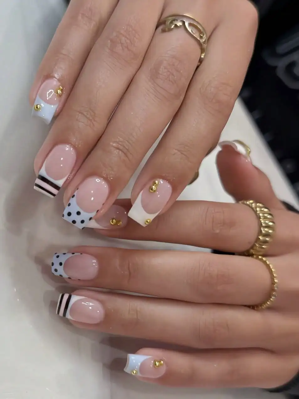 10 Pieces of Short Square-Shaped Press-On Nails, Millennial College Style Nude French False Nails, Decorated with Polka Dots, Stripes, and Gold Bead Accents; Reusable Full-Cover False Nails, Suitable for Daily Wear, Dates, Parties, and Back-To-School Manicures, for Women and Girls