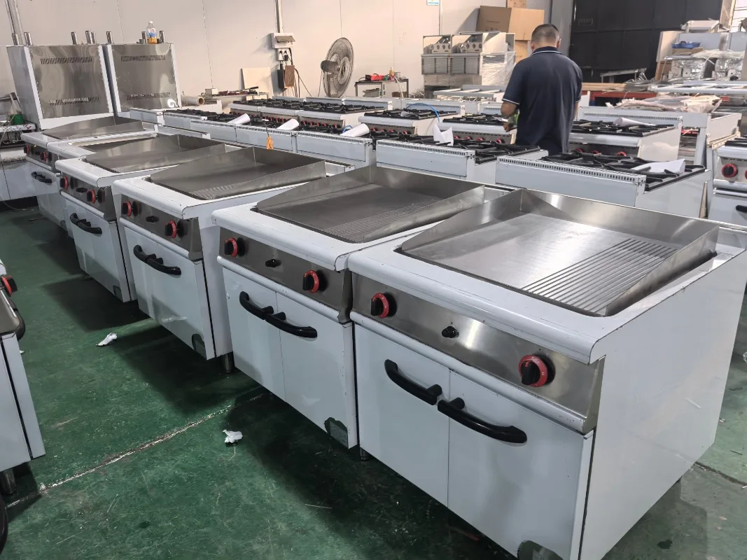 Professional Manufacturer Commercial Catering Equipment Gas Bbq Grill Griddle Stainless Charbroiler for Restaurant