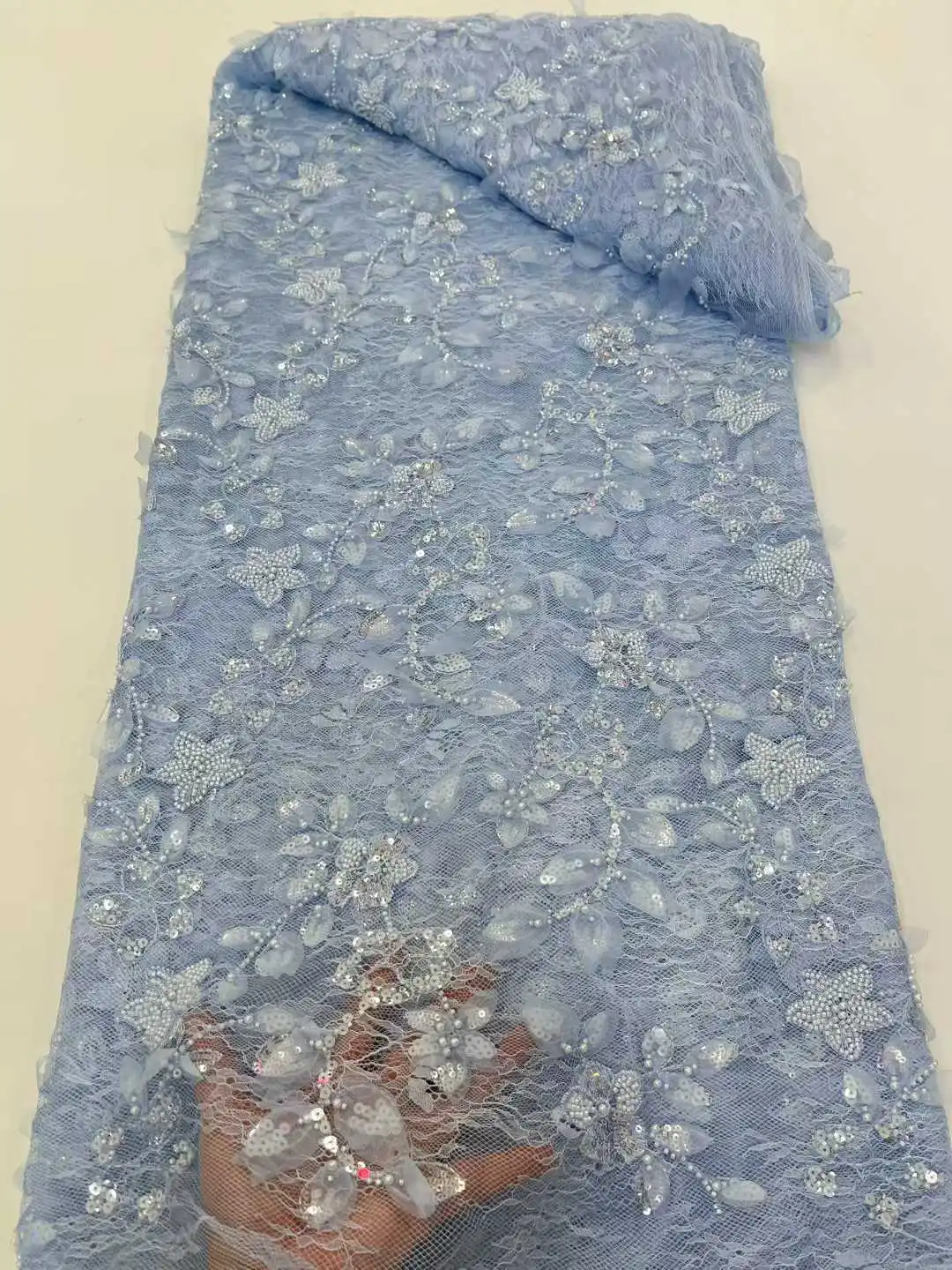 

African Fashion Organza Lace Fabric 2025 High Quality French Luxury Beads Lace Nigerian Sequins Tulle Lace Fabric For Wedding