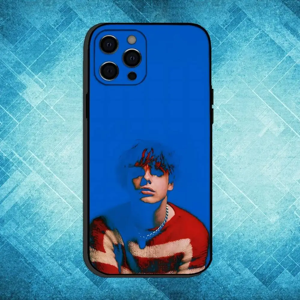 حافظة هاتف Y-Yungblud L-Lowlife لهاتف iPhone17,16,15,14,13,12,11 Plus، Pro Max غطاء أسود ناعم