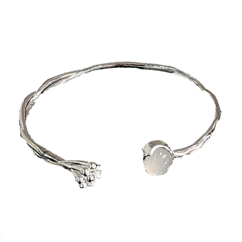 

Серебряный цветочный браслет с лунным камнем, новый простой браслет-кольцо для девочек, легкий роскошный нишевый изысканный браслет, ювелирные изделия