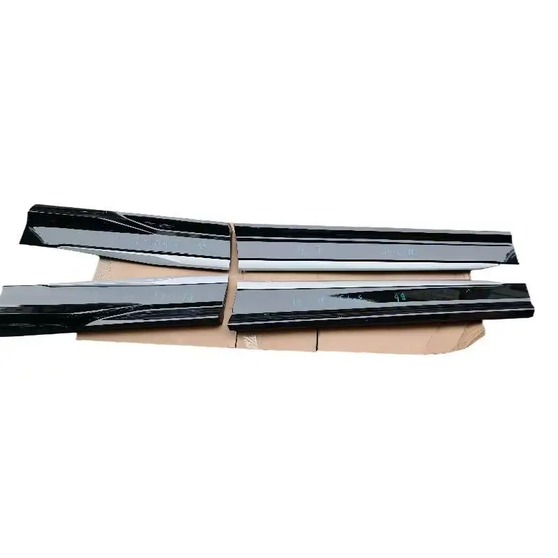 For   Urus  Vehicle Parts External Parts    Door Plank  With Yellow Trim