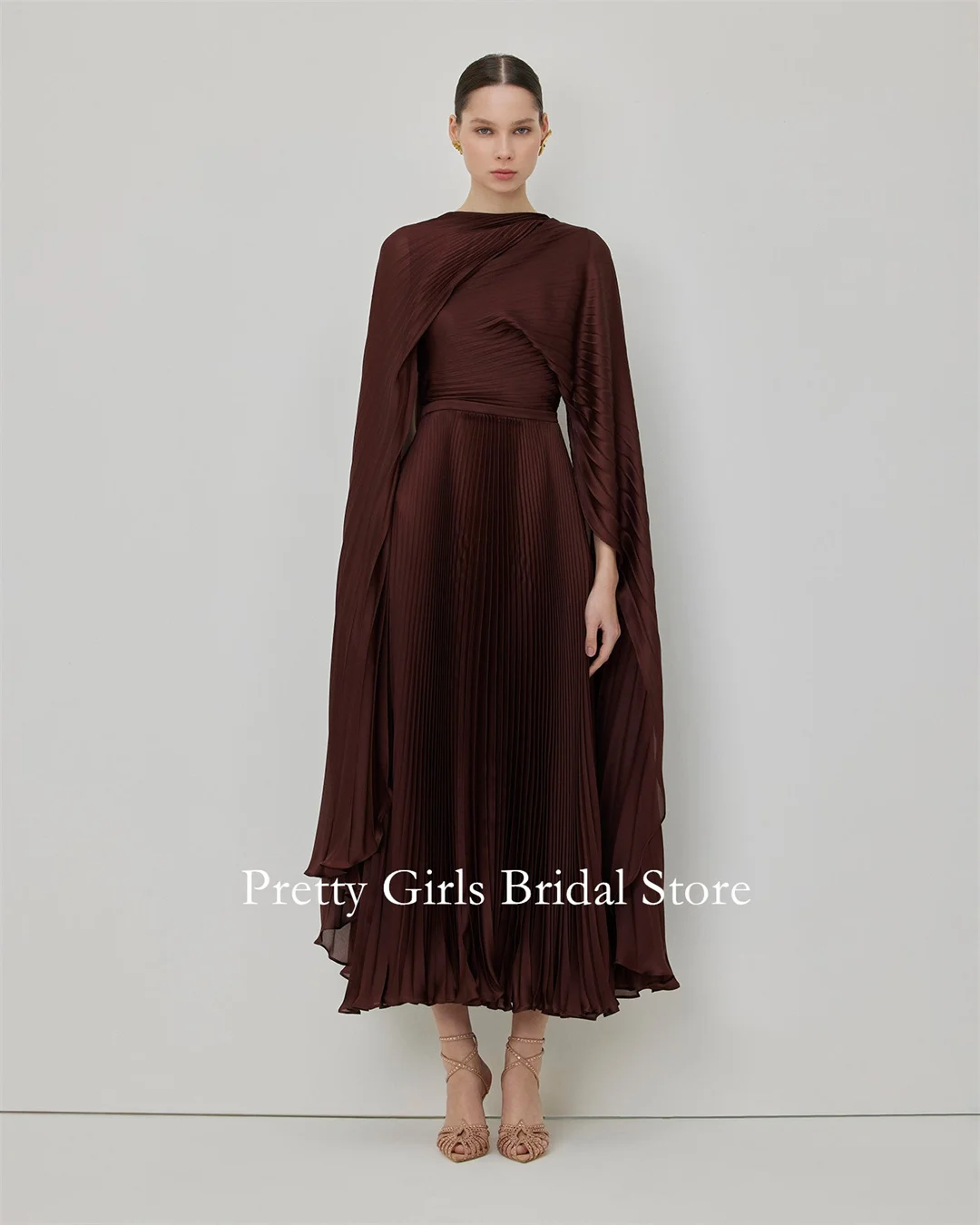 2024 Arabic Morden Style Modest Customized Brown Evening Dresses Pleated Chiffon Fashion Formal Prom Growns Party Women Bride