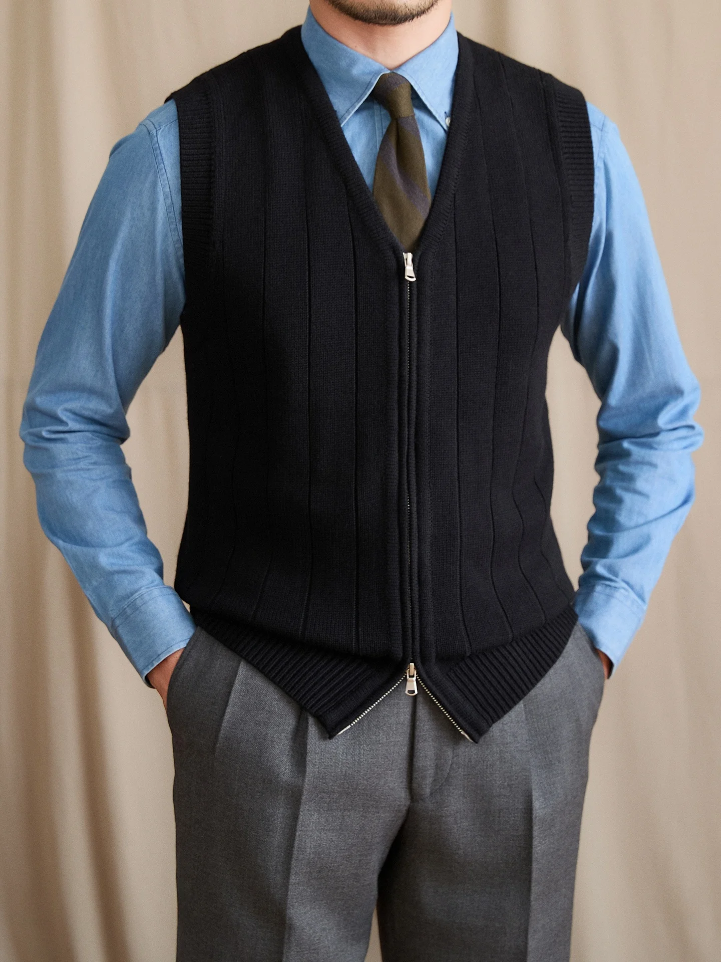 

Mr. Deer Tee's Briti Sle Knitted Woolen Slim Fit Base irt Autumn Winter Casual Faion Men's Vest Versatile Faionable